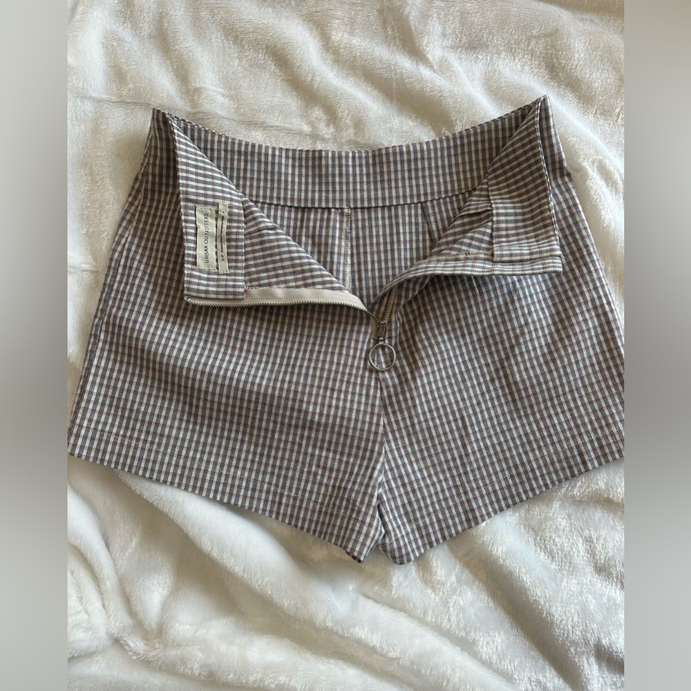 Urban Outfitters High Waisted Plaid Shorts Size Small - Picture 5 of 12